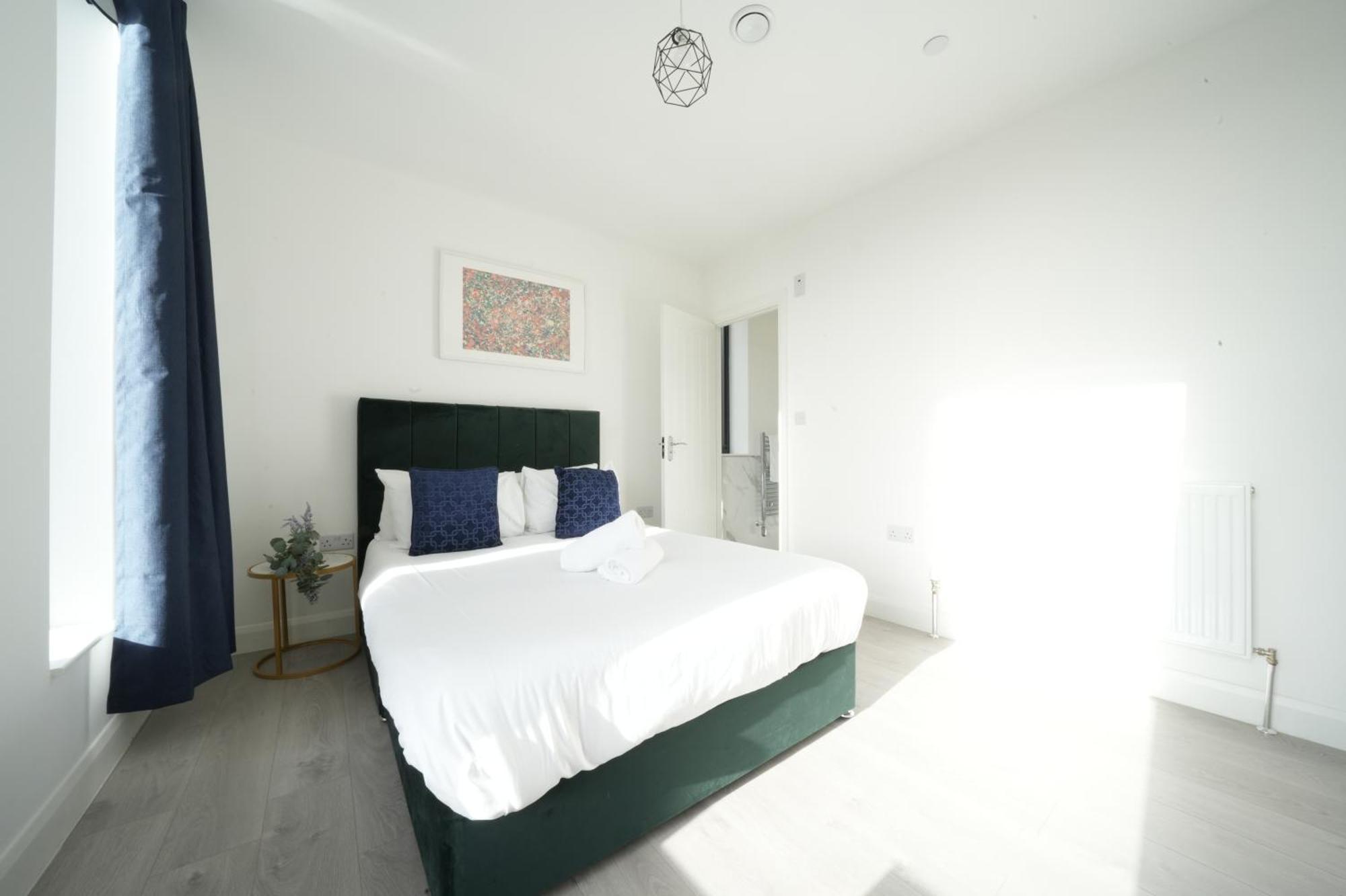 Ealing Broadway Great Stay 7-Minute Walk From The Underground Экстерьер фото