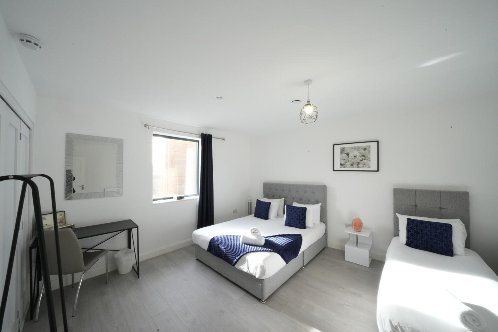 Ealing Broadway Great Stay 7-Minute Walk From The Underground Экстерьер фото