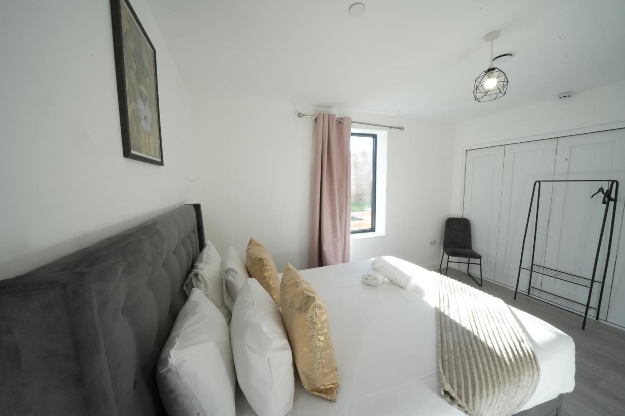 Ealing Broadway Great Stay 7-Minute Walk From The Underground Экстерьер фото