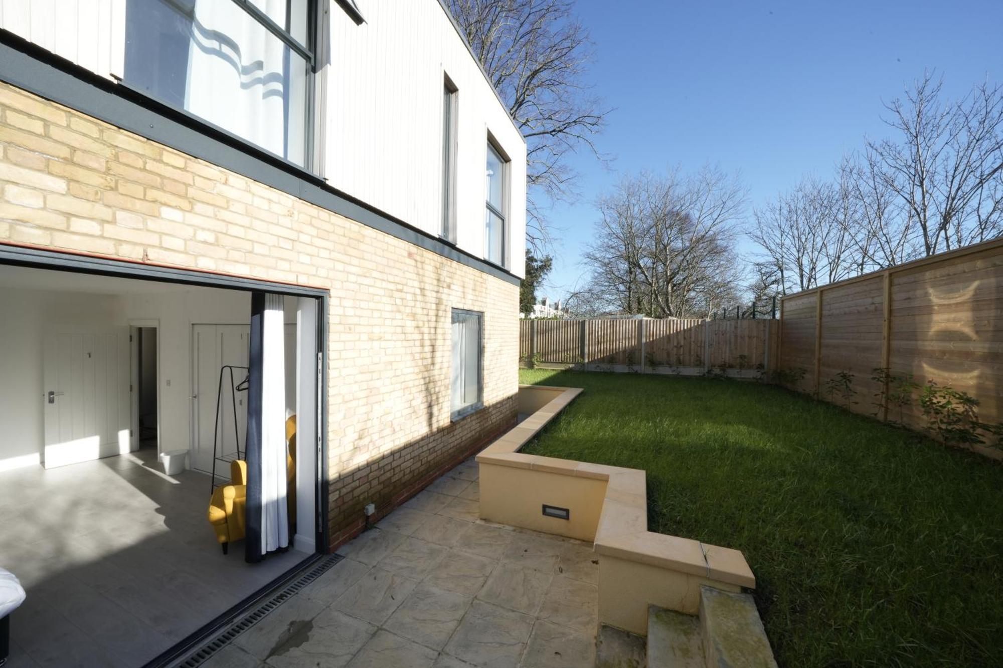 Ealing Broadway Great Stay 7-Minute Walk From The Underground Экстерьер фото