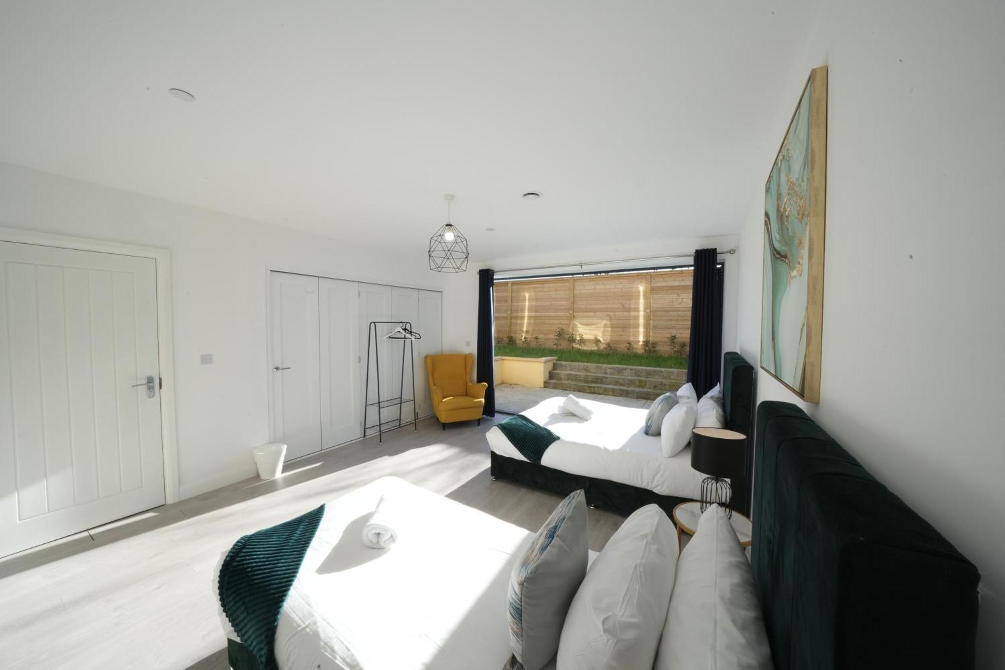 Ealing Broadway Great Stay 7-Minute Walk From The Underground Экстерьер фото