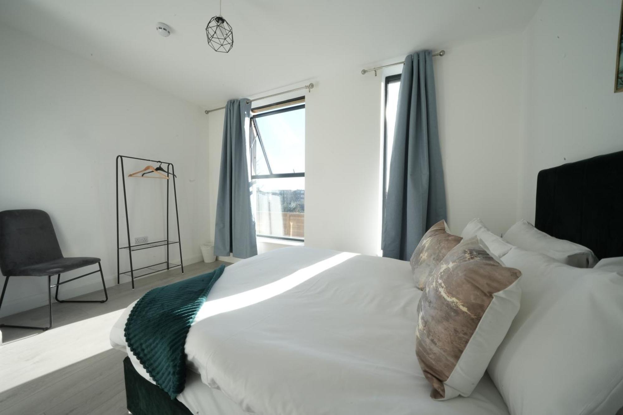 Ealing Broadway Great Stay 7-Minute Walk From The Underground Экстерьер фото