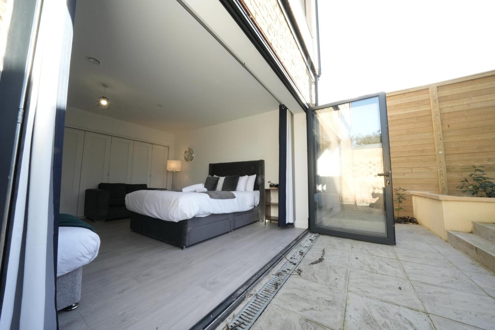 Ealing Broadway Great Stay 7-Minute Walk From The Underground Экстерьер фото