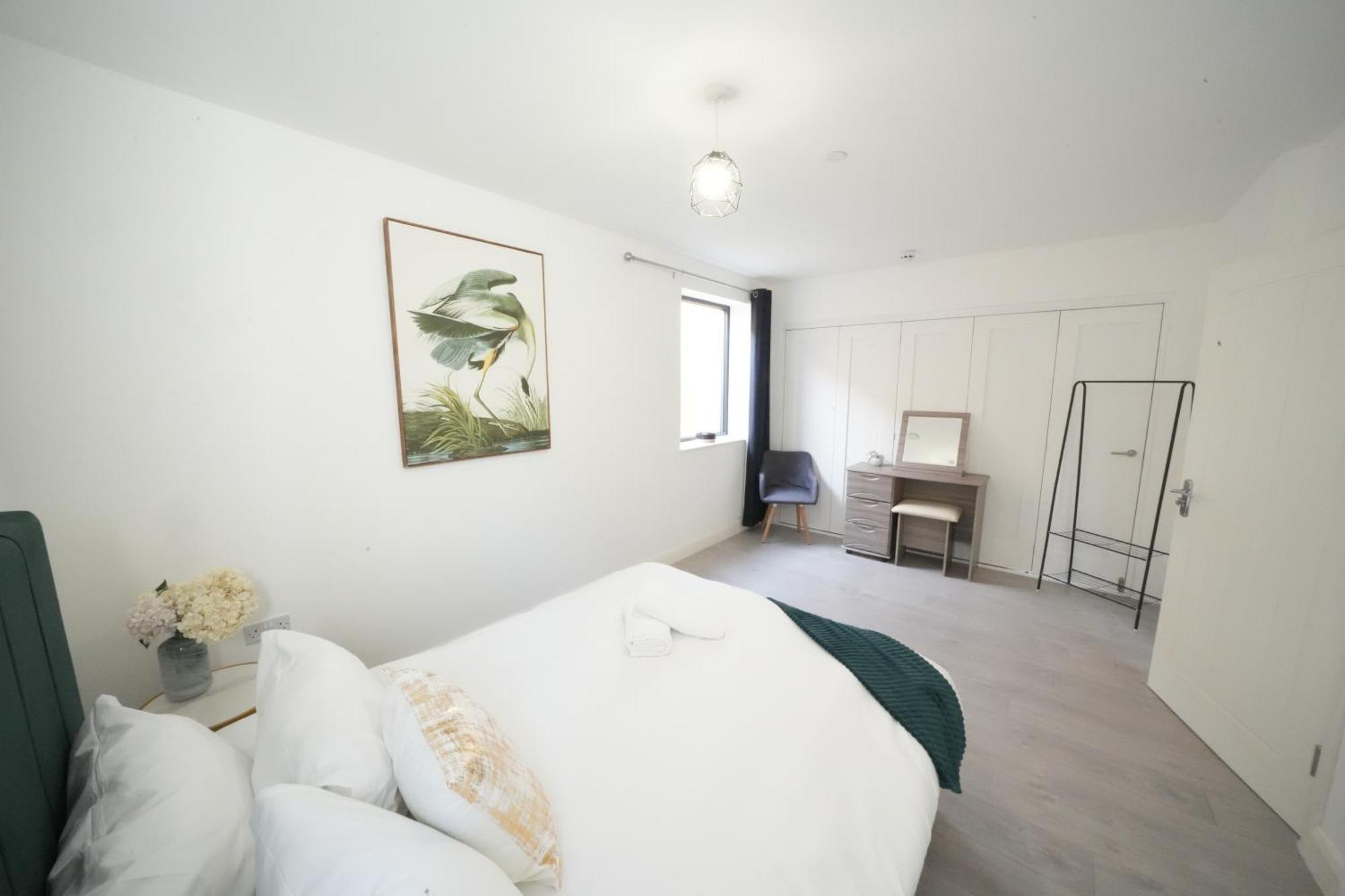 Ealing Broadway Great Stay 7-Minute Walk From The Underground Экстерьер фото